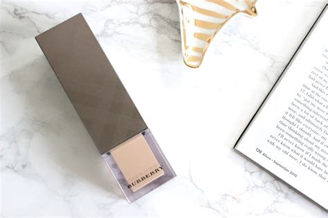 burberry sheer luminous fluid foundation swatches|Burberry Sheer Luminous Fluid Foundation .